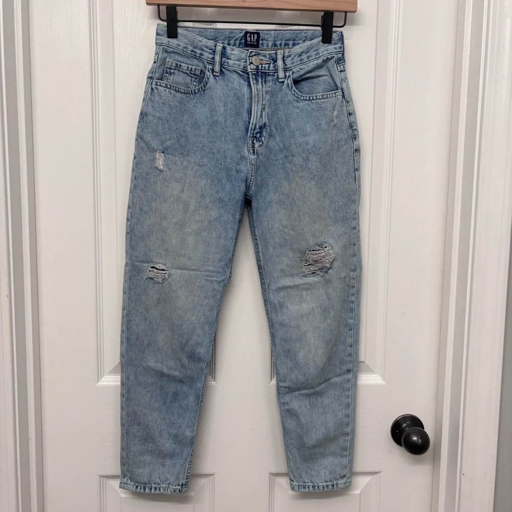 Light Wash Distressed Mom Jeans | Gap Denim Kids 12